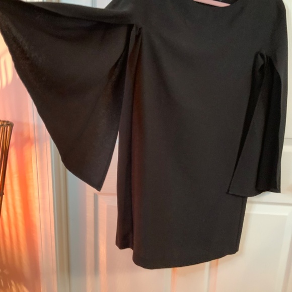 Zara Batwing Split Sleeve Black Mini Dress XS New - Picture 4 of 9
